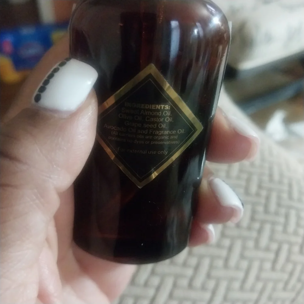 PRICE IS FIRM Brown Sugar Babe Muse Nourishing Body Oil - Picture 2 of 2